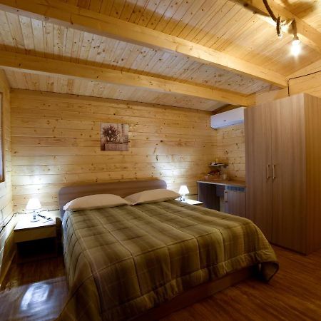 Country House Nonno Andrea Bed and Breakfast Limatola Exterior foto